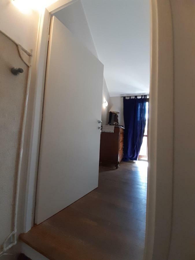B&B La Casa Di Alice Фолиньо Экстерьер фото